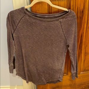 Light brown quarter length tee!